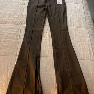 ALO High-Waist Zip It Flare Legging